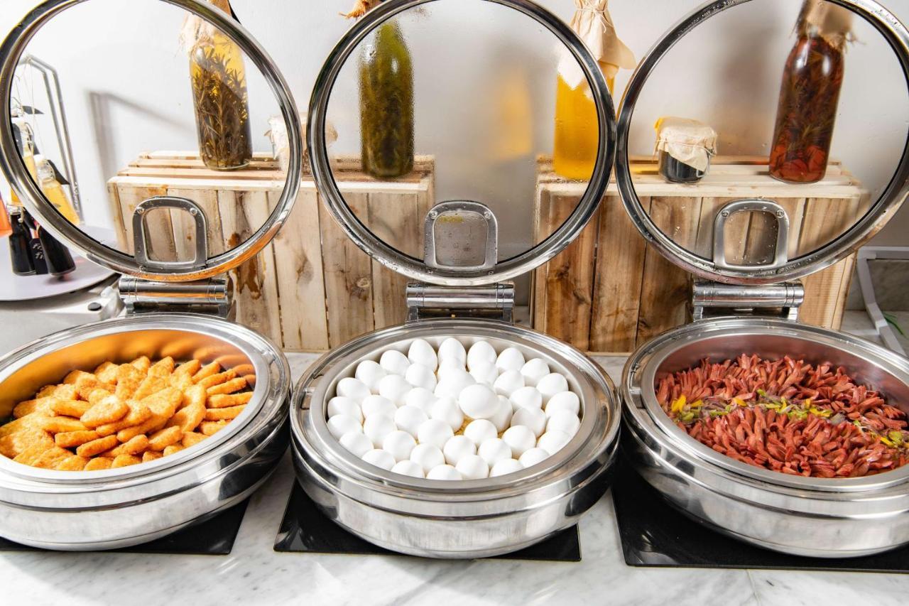 Park Inn By Radisson Makkah Aziziyah Mecca Luaran gambar Buffet at a hotel